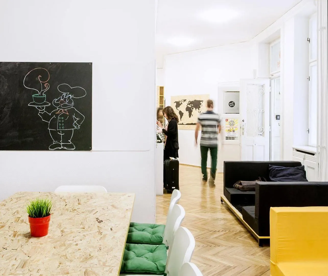 בודפשט Homeplus Hostel