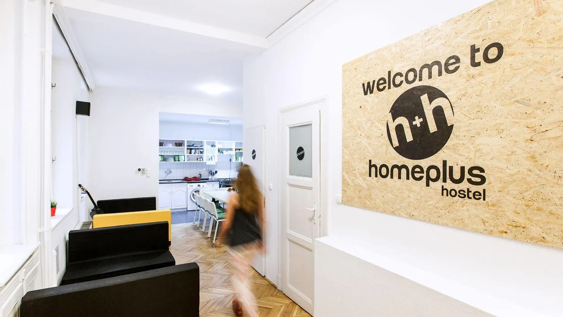 בודפשט Homeplus Hostel הונגריה